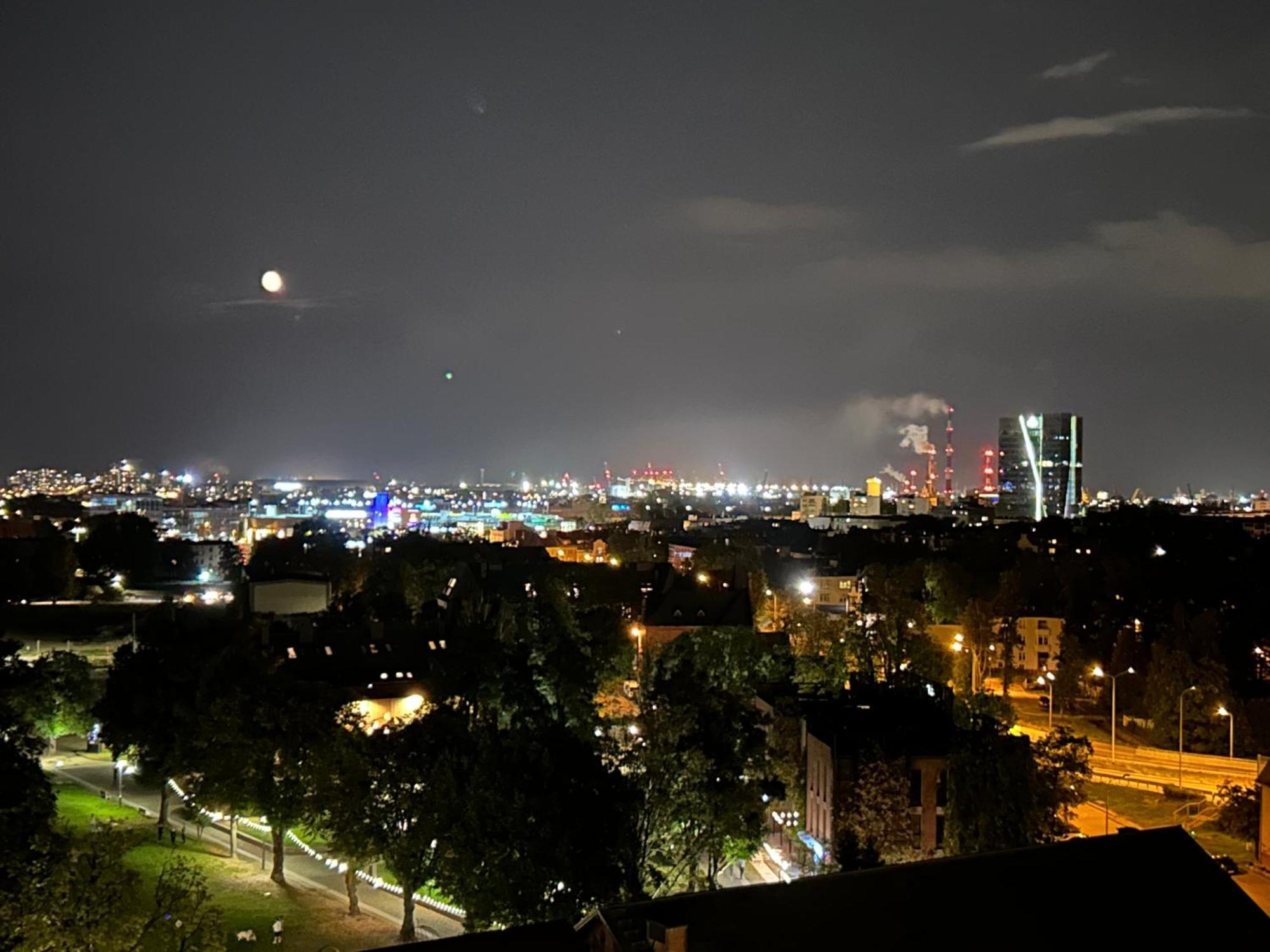 Apartament Z Widokiem Na Gdansk I Zatoke Free & Priv Parking Eksteriør billede